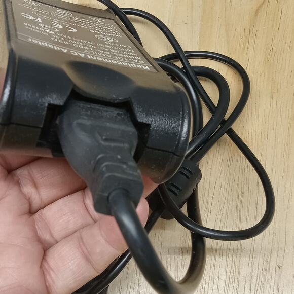 Replacement AC 19.5V PA-10 FamilyAdapter Charger PA-1900-02D - Picture 4 of 5